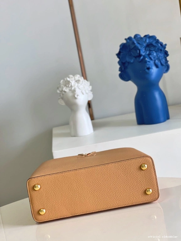 Official oldcobbler BB LOUIS CAPUCINES VUITTON 0707